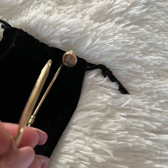 14K Gold Designer bracelet - Picture 8 of 16